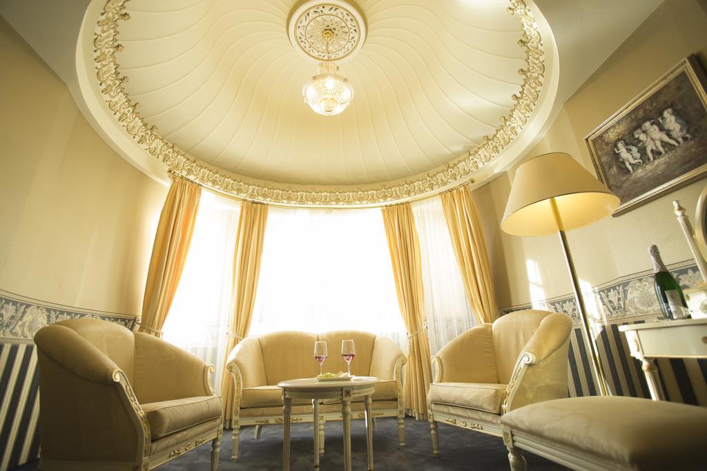 Parkhotel Idar-Oberstein Quarto foto